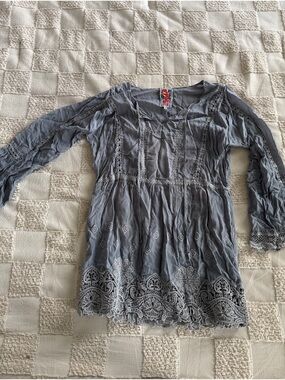 Johnny Was Gray Embroidered Boho Tunic Top